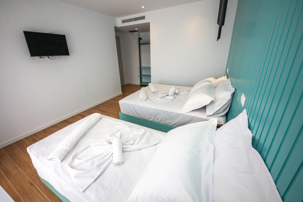 Hesperus Hotel Vlore Bagian luar foto