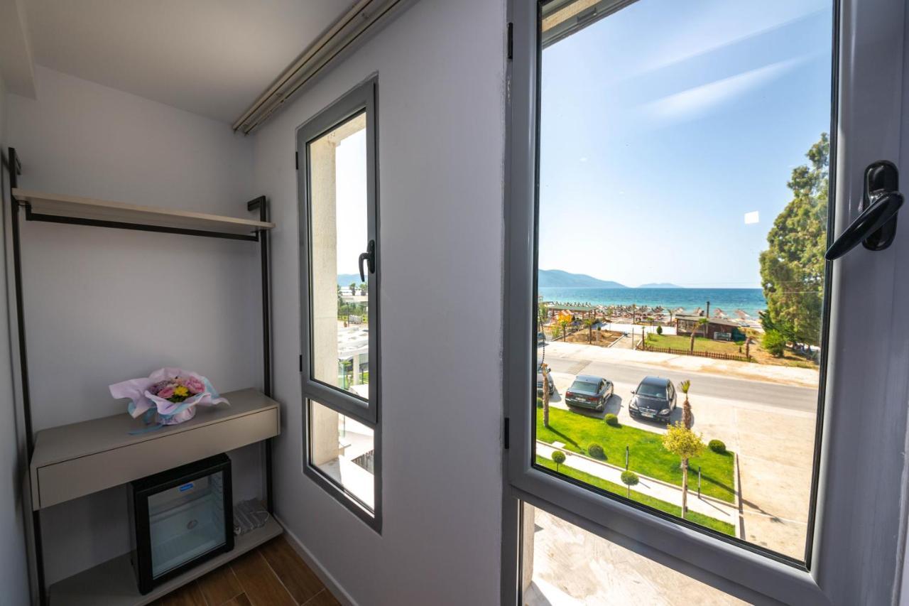 Hesperus Hotel Vlore Bagian luar foto