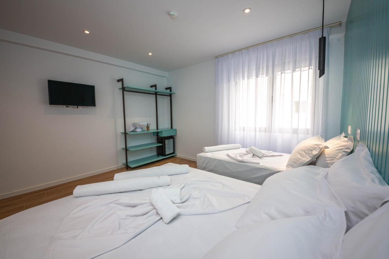 Hesperus Hotel Vlore Bagian luar foto