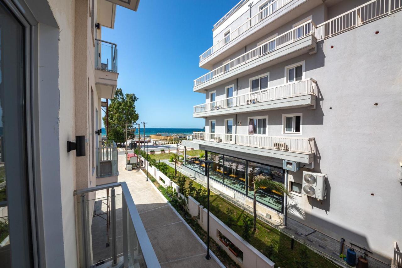 Hesperus Hotel Vlore Bagian luar foto
