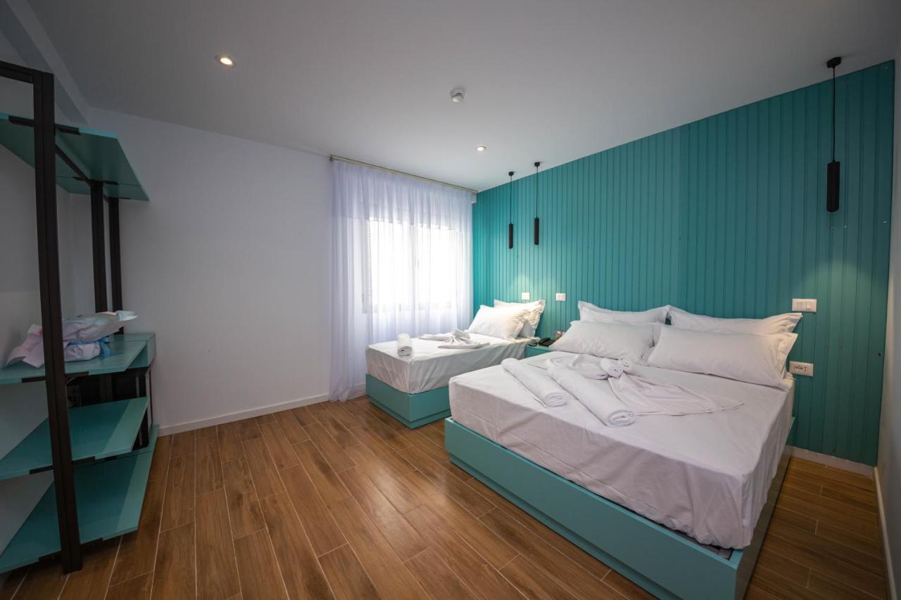 Hesperus Hotel Vlore Bagian luar foto
