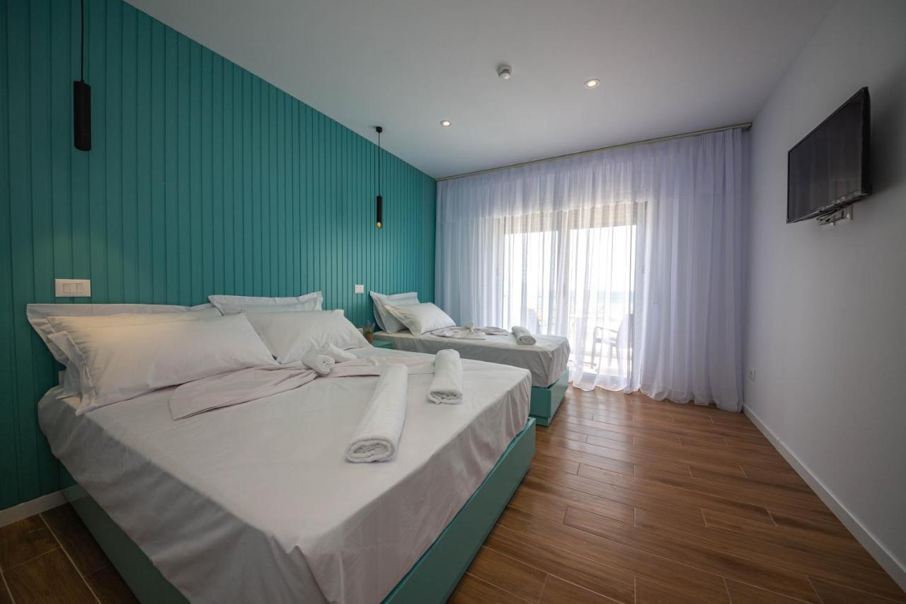 Hesperus Hotel Vlore Bagian luar foto